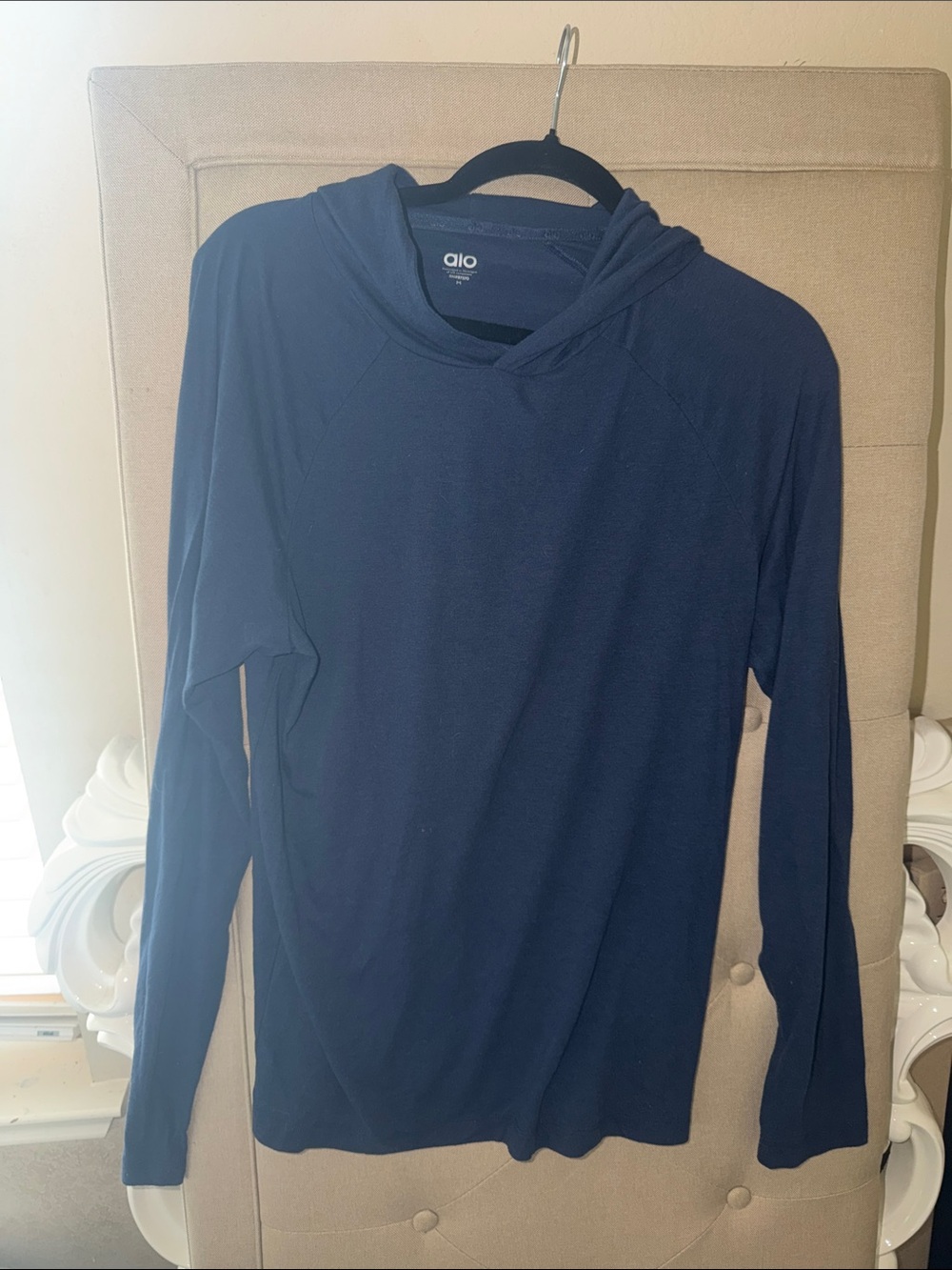 ALO Yoga Men’s Navy Crewneck Hooded Sweater